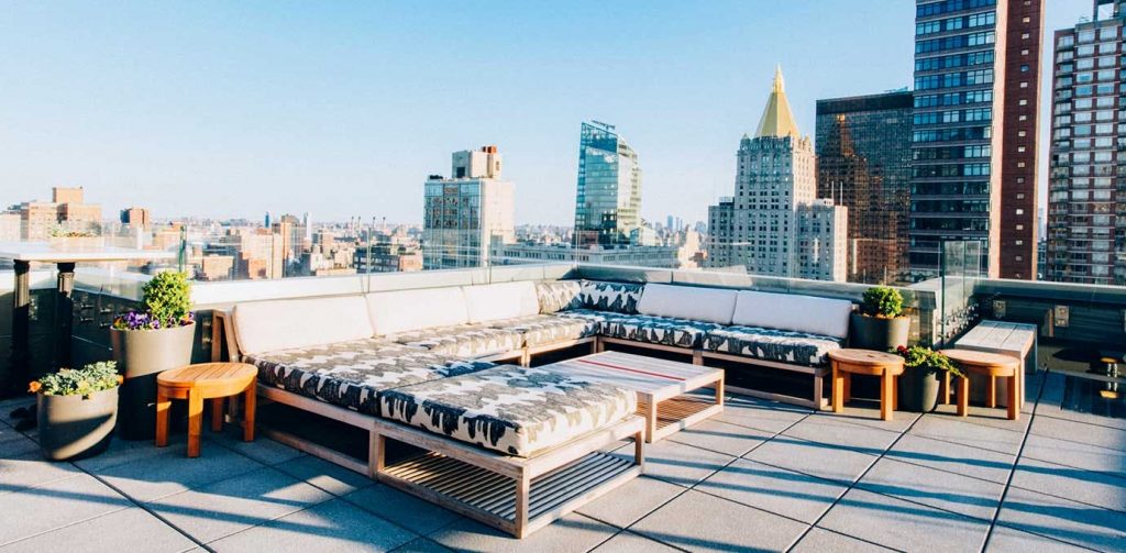 the_heights_rooftop_bar_NY